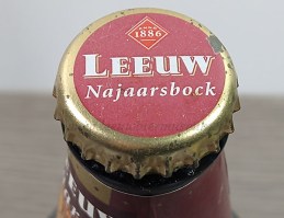 leeuw bierfles najaarsbock 2003 kroonkurk